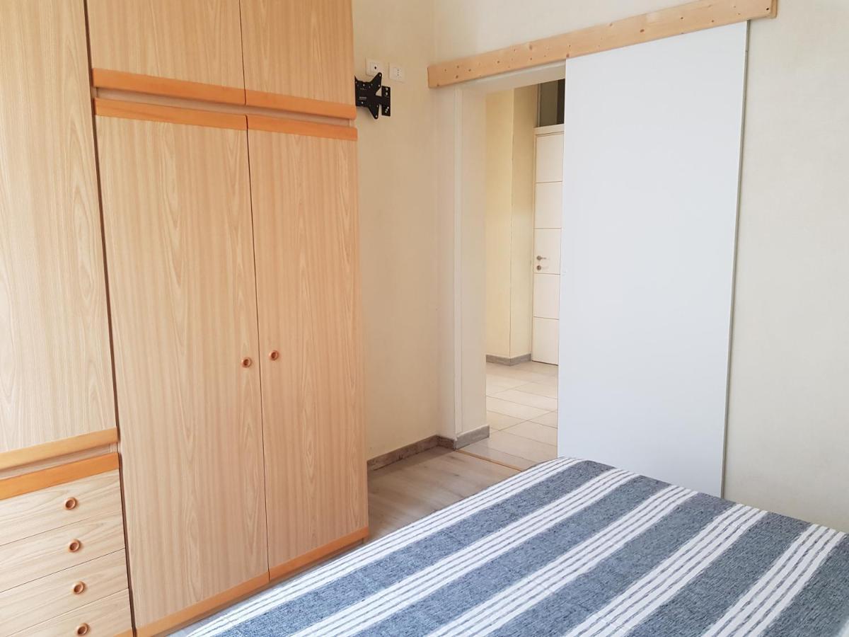 Casa Luciana Apartment Savona Bagian luar foto
