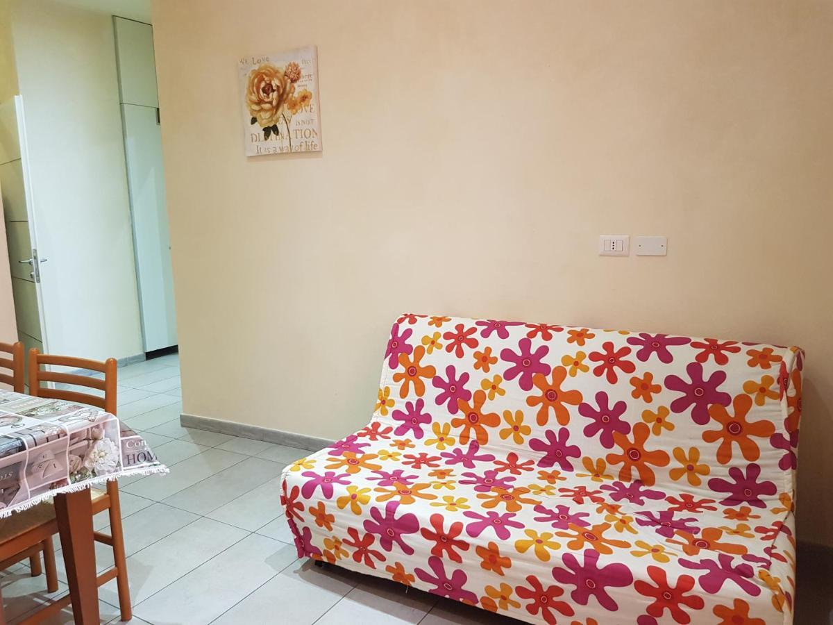Casa Luciana Apartment Savona Bagian luar foto