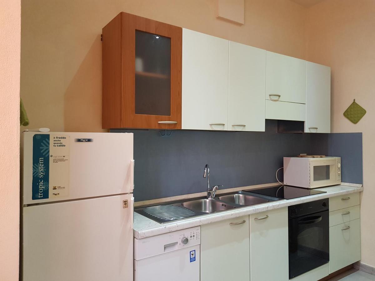 Casa Luciana Apartment Savona Bagian luar foto